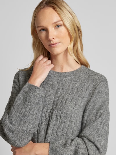 Vero Moda Comfort Fit Strickpullover mit Struktur-Strick Modell 'ELYA' Mittelgrau Melange 3