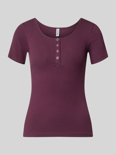 Produktfoto, Slim Fit T-Shirt aus Baumwoll-Mix Modell 'KITTE' von Pieces in dunklem Lila mit feiner Rippstruktur und kurzen Ärmeln, Damen T-Shirt