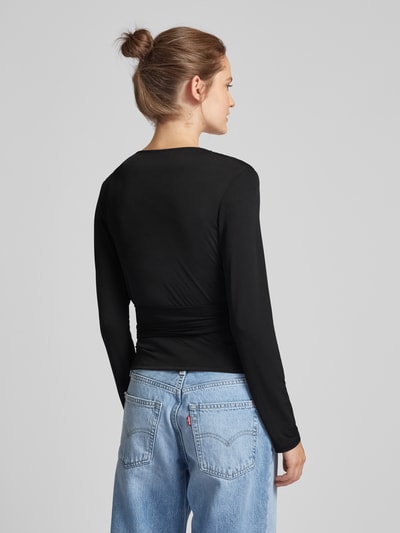 Gina Tricot Longsleeve in Wickel-Optik Black 5