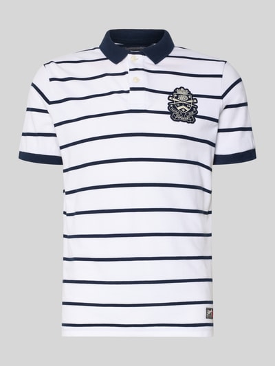 Produktfoto, Slim Fit Poloshirt mit Label-Stitching und Knopfleiste von Superdry aus reiner Baumwolle mit Streifenmuster, Rückenlänge 70 cm bei Größe M.