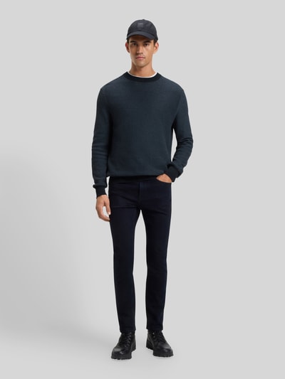 BOSS Orange Sweter o kroju regular fit z dzianiny z mieszanki bawełny i kapoku model ‘KLAPOK’ Granatowy 1