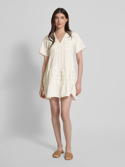 Vero Moda Getailleerde mini-jurk met broderie anglaise, model 'NATALI' Wit - 1