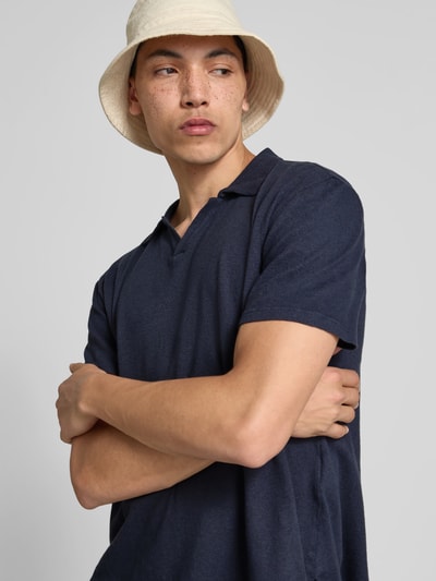 Officine Générale Poloshirt mit V-Ausschnitt Marine 3