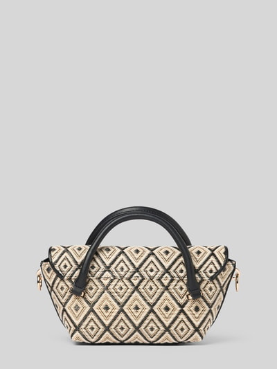 Produktfoto, Bauchtasche mit Viskose-Anteil Modell 'Sophia' von Guess in Flecht-Optik mit schwarzen Rauten, Überschlag, Logo-Detail, Magnetverschluss, abnehmbarer Trageriemen, Maße: Breite 27 cm, Länge 14 cm, Tiefe 8 cm, Länge Schulterriemen 120 cm