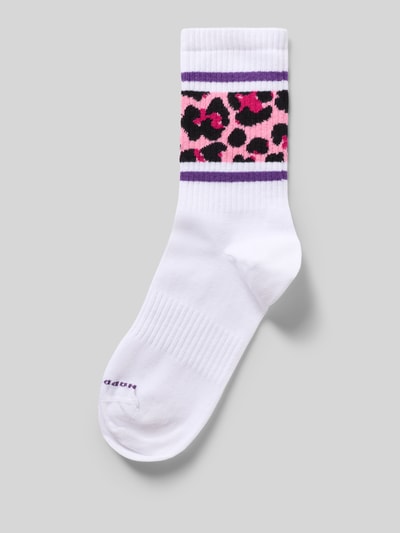 Produktfoto, Socken mit Leo-Print von Happy Socks, weiß mit pink-lila Muster, elastische Rippbündchen, stretchiger Baumwoll-Mix, Label-Detail
