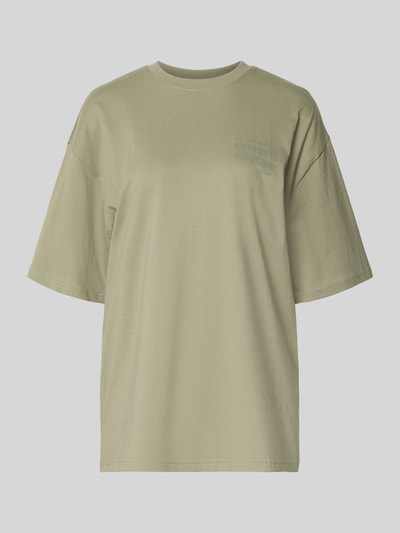 Produktfoto, Oversized T-Shirt mit Statement-Print von REVIEW, damski t-shirt z bawełny, krój oversized fit, okrągły dekolt, długość tyłu 70 cm w rozmiarze S