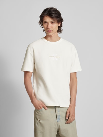 Calvin Klein Jeans T-shirt z okrągłym dekoltem Złamany biały 4