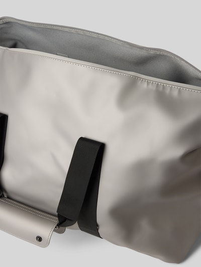 RAINS Weekender mit Tragehenkel Modell 'Hilo' Mittelgrau 5