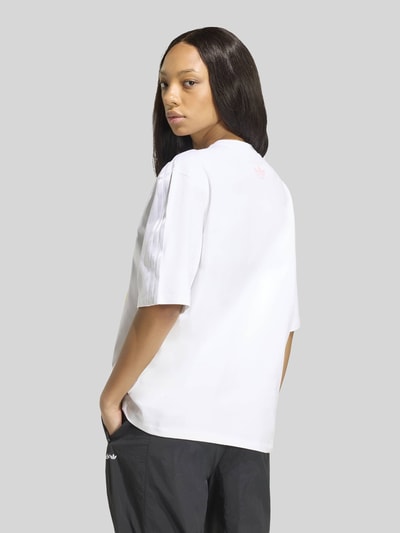 adidas Originals Relaxed Fit T-Shirt aus reiner Baumwolle Offwhite 4