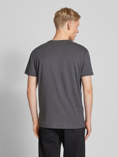 Tommy Jeans T-Shirt mit Label-Print Black 5