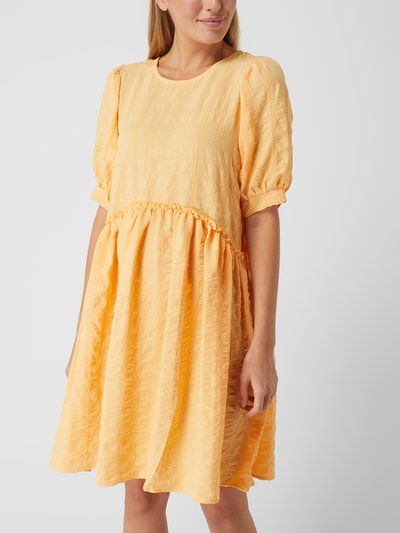 Pieces Kleid mit Tartan-Karo Modell 'Vudmilla' Apricot 4