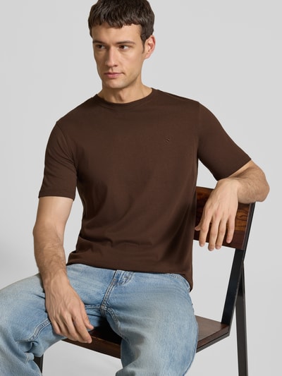 Scotch & Soda Regular Fit T-Shirt mit Label-Stitching Dunkelbraun 3