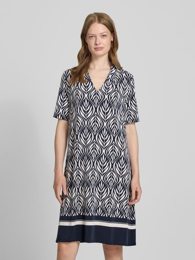 s.Oliver BLACK LABEL Fließendes Minikleid mit Allover-Muster Marine 4