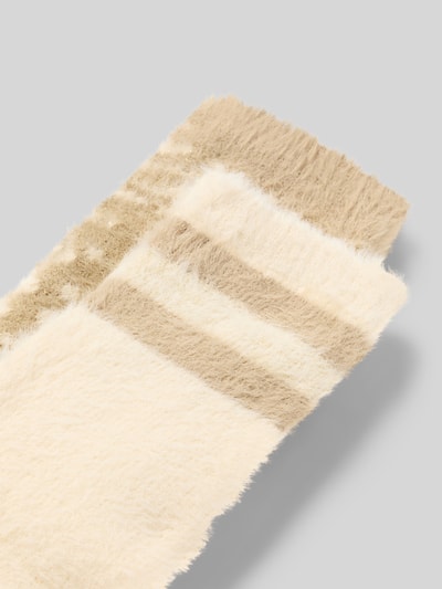 Productfoto, Socken in Flausch-Optik Modell 'Cozy' im Set van 2 van camano, Dames sokken in flauschlook met glittergaren, beige en crème tonen, context: Dames sokken van camano, flauschlook, set van 2, model 'Cozy', glittergaren