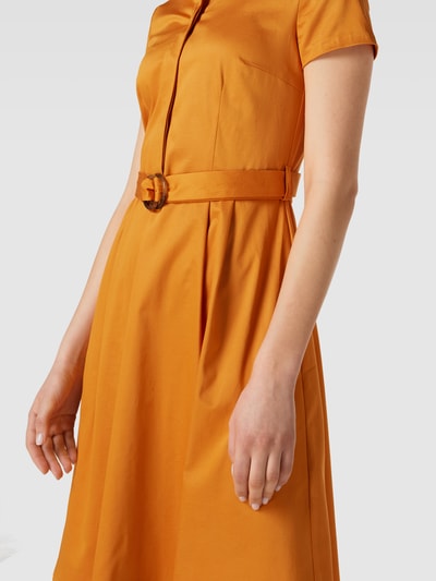 Christian Berg Woman Selection Knielanges Kleid mit Taillengürtel Orange 3