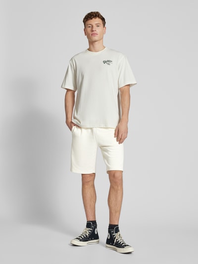 Dickies Regular Fit Sweatshorts mit Label-Print Modell 'MAPLETON' Ecru 1