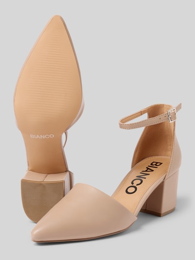 Productfoto, Pumps met blokhak en bandje van BIANCO, spitse vorm, bandje met gesp, gestructureerde zool, beige, maat 40.