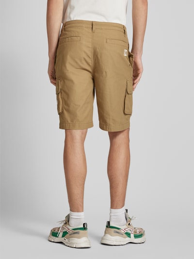 KARL KANI Regular Fit Cargoshorts mit Label-Stitching Beige 5