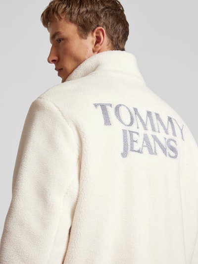 Tommy Jeans Bomberjacke aus Teddyfell Offwhite 3