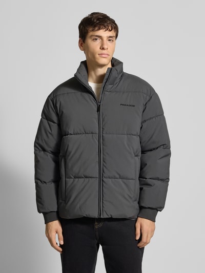 Pegador Kurtka pikowana o kroju regular fit z wyhaftowanym logo model ‘Solin’ Ciemnoszary 4