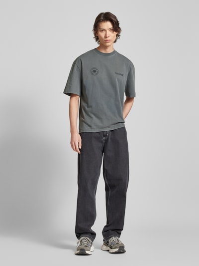 Pegador Oversized T-Shirt mit Label- und Motiv-Print Modell 'GORDAN' Dunkelgrau 1