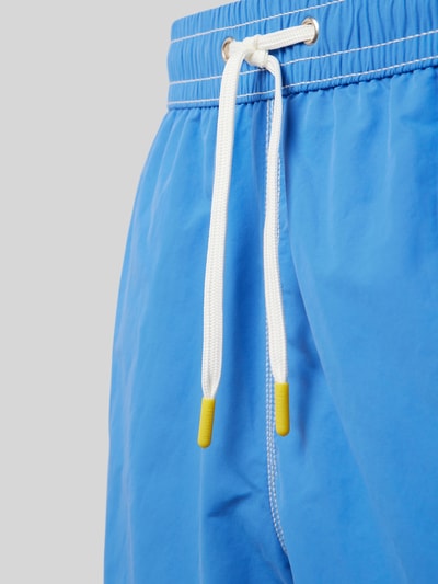 Hartford Badehose mit kontrastiven Ziernähten Modell 'Uni' Aqua 2