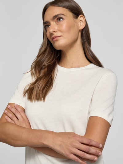 HUGO Sweter o kroju regular fit z mieszanki żywej wełny model 'SESSINAK' Złamany biały 3