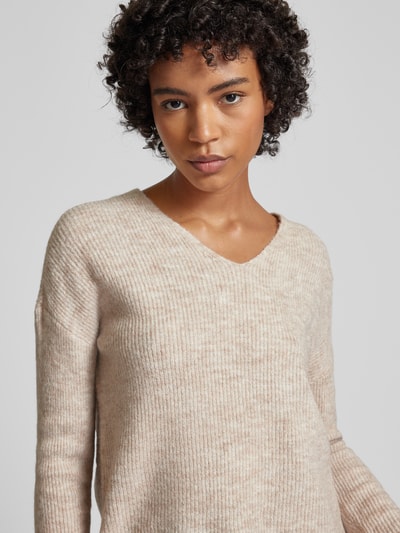 Only Regular Fit Strickpullover mit V-Ausschnitt Modell 'CAMILLA' Beige Melange 3