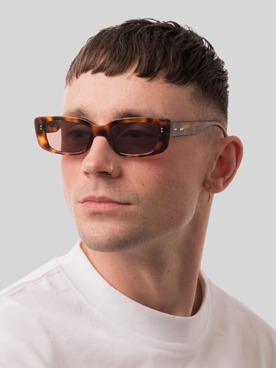 MessyWeekend Rechteckige Sonnenbrille Modell 'GRACE' Mittelbraun 4