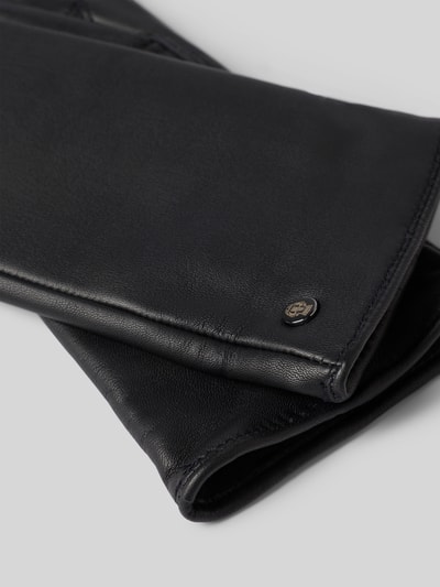 Produktfoto, schwarze Handschuhe aus echtem Leder Modell 'Schönefeld' von Roeckl mit Logo-Detail und Strukturmuster, Damen Handschuhe