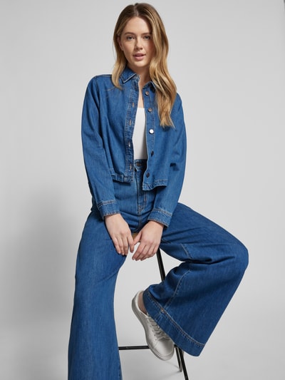 MSCH Copenhagen Cropped Jeansjacke mit Knopfleiste Modell 'Adalyn' Jeansblau 3