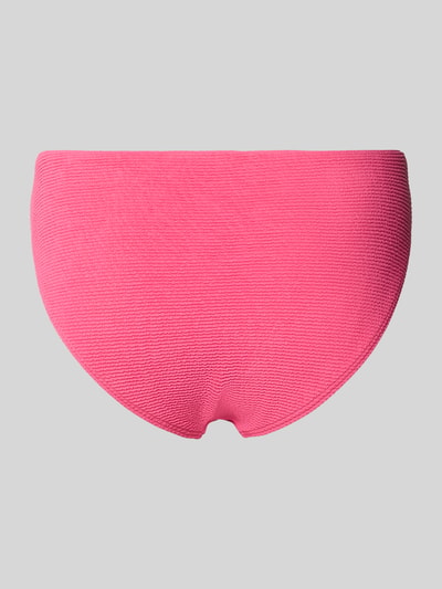 Produktfoto, Bikini-Slip mit Strukturmuster von Jake*s Casual in Pink, Material-Mix mit Stretch-Anteil, körpernahe Passform, elastischer Bund.