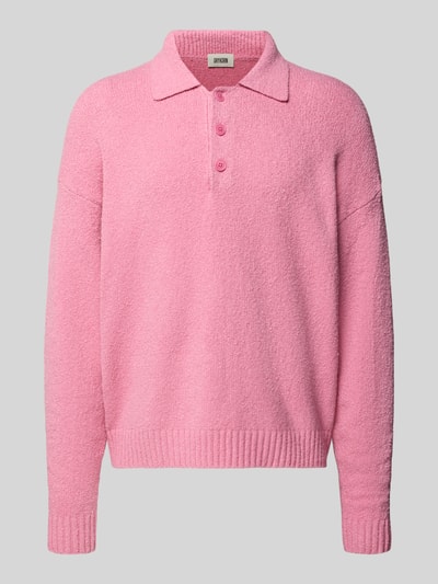Produktfoto, Strickpullover mit Polokragen Modell 'Bekket' von Drykorn, różowy, bawełniany, z rozciągliwą tkaniną, guziki, Relaxed Fit