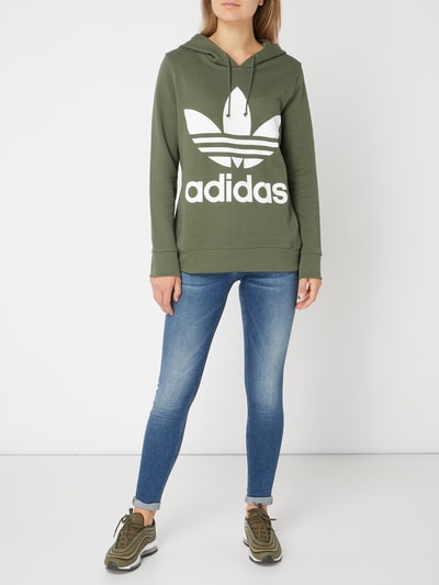 adidas Originals Hoodie mit Logo-Print  Oliv 1