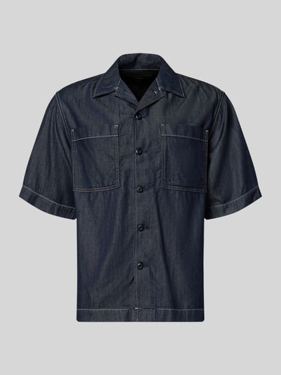 Produktfoto, Regular Fit Freizeithemd aus Lyocell-Mix Modell 'Bowling' von G-Star Raw in Denim-Optik mit Reverskragen, Kurzärmelig, Brust-Taschen und durchgehender Knopfleiste, Baumwoll-Anteil sichtbare Struktur.