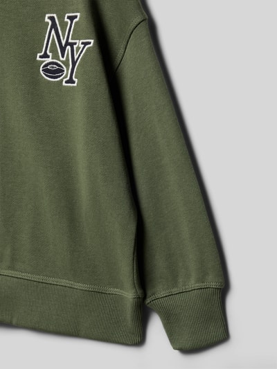 Mango Regular Fit Sweatshirt mit Motiv-Patches Oliv 2