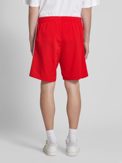 adidas Originals Sweatshorts mit Logo-Stitching Modell 'BIRD' Hellrot 5