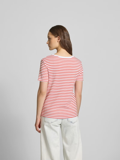 Juvia T-Shirt mit geripptem Rundhalsausschnitt Weiss 5