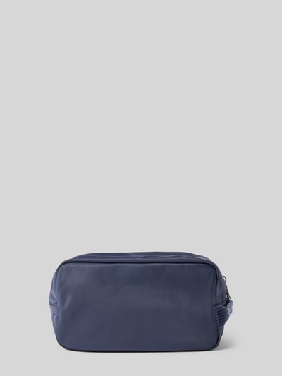 Produktfoto, donkerblauw make-uptasje met labeldetail, hoofdvak met ritssluiting, draaglus, Kosmetiktasje met Label-Detail Modell 'verbier play 1.0' van BOGNER