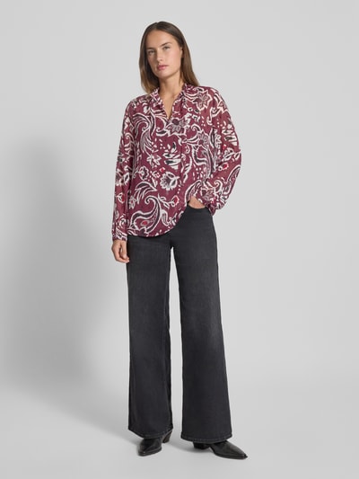 s.Oliver RED LABEL Regular Fit Langarmbluse mit Allover-Muster Bordeaux 1