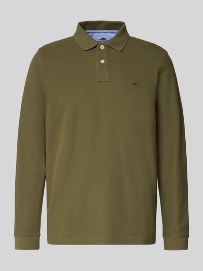 Produktfoto, Poloshirt mit Label-Stitching von Fynch-Hatton, Herren, Reine Baumwolle, Regular-Fit, Polokragen, kurze Knopfleiste, gerippte Ärmelabschlüsse, Rückenlänge bei Größe M 37 cm, olivgrüne Farbe, glatte Textur, dezentes Stitching auf der Brust