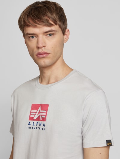 Alpha Industries T-Shirt mit Label-Print Hellgrau 3