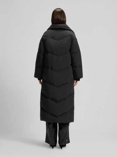 BOSS Orange Regular fit gewatteerde lange jas met opstaande kraag Zwart - 5