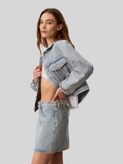 Calvin Klein Jeans Regular Fit Jeansjacke aus reiner Baumwolle mit Logo-Tape Hellblau 1
