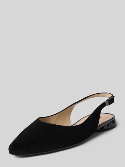 Produktfoto, Pumps aus Leder mit Riemen und Dornschließe von Högl, schwarzes Glattleder, spitze Form, 2 cm Absatz, schmale Schaftweite.