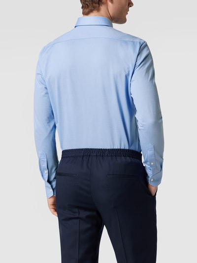 BOSS Regular Fit Businesshemd aus Pinpoint mit Stretch-Anteil Bleu 5