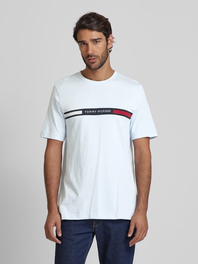 Tommy Hilfiger Regular fit T-shirt met labelstitching Lichtblauw - 4