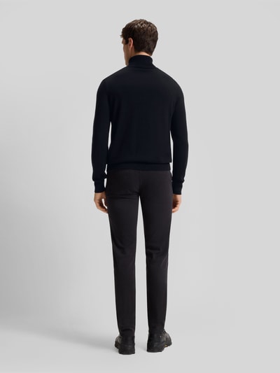 BOSS Orange Rollkragenpullover mit Logo-Patch aus Kaschmir Black 5