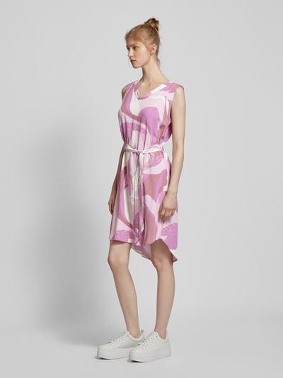 QS Knielanges Kleid mit Bindegürtel Pink 1