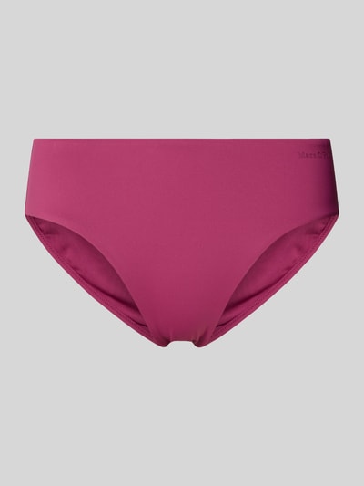 Produktfoto, Bikini-Hose mit Label-Detail von Marc O'Polo in Pink, unifarben, glatte Jersey-Stretch Textur, dezente Label-Applikation
